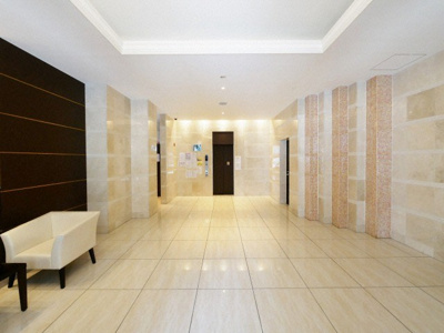 【エントランス】 | スプランディッド難波Ⅱ | 落ち着いたエントランスです