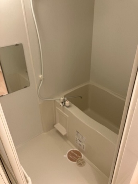 グラッサ新広の浴室