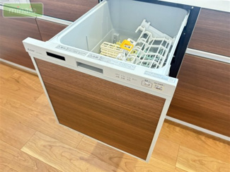 【キッチン】 | 食洗機　床暖房　電動シャッター付き　船橋市海神　1棟現場