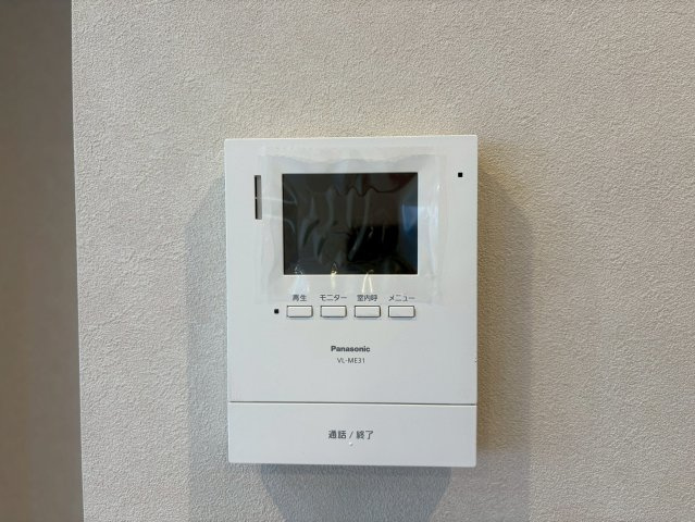 長岡京市西の京の防犯設備|TVモニター付きインターフォンは防犯面でも安心です◎