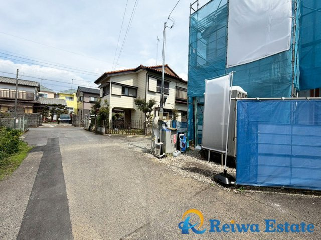 新築戸建　高座郡寒川町一之宮9丁目の前面道路含む現地写真