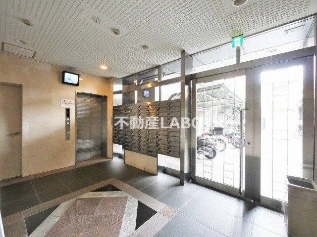 リバーサイド金岡 五番館のロビー