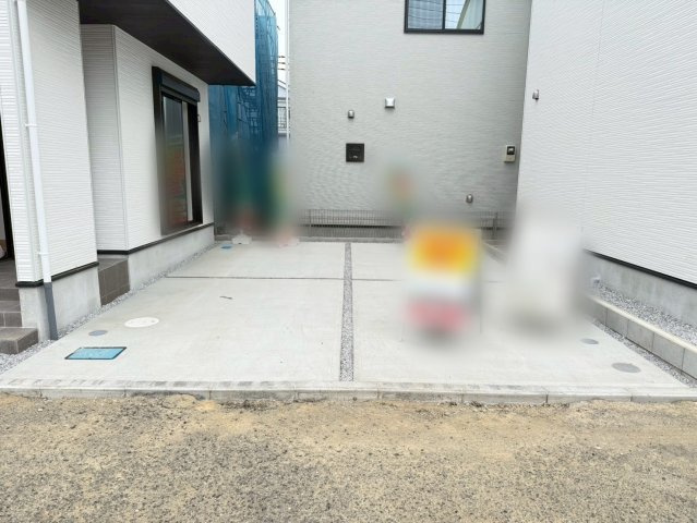 川越市山田1期　新築一戸建て　1号棟の駐車場|車をお持ちの方に嬉しい駐車場付きの物件です