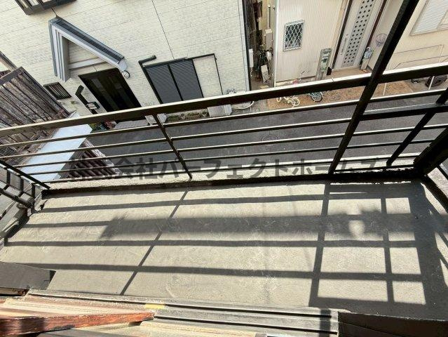 香里南之町戸建　賃貸のバルコニー|バルコニー付きです