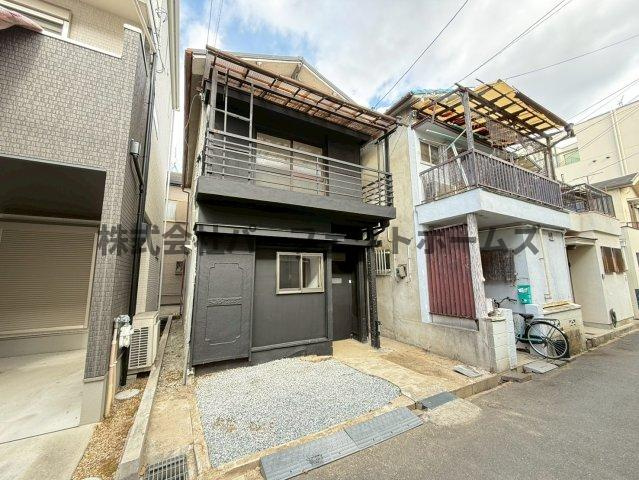 香里南之町戸建　賃貸の駐車場|駐車場があります