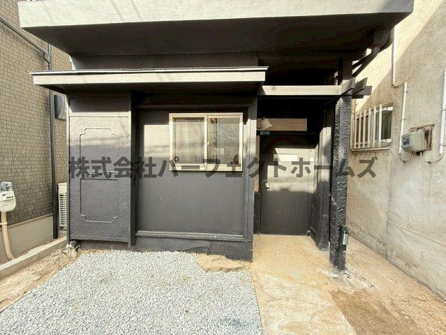 香里南之町戸建　賃貸のエントランス|毎日通るエントランスはこのようになっています