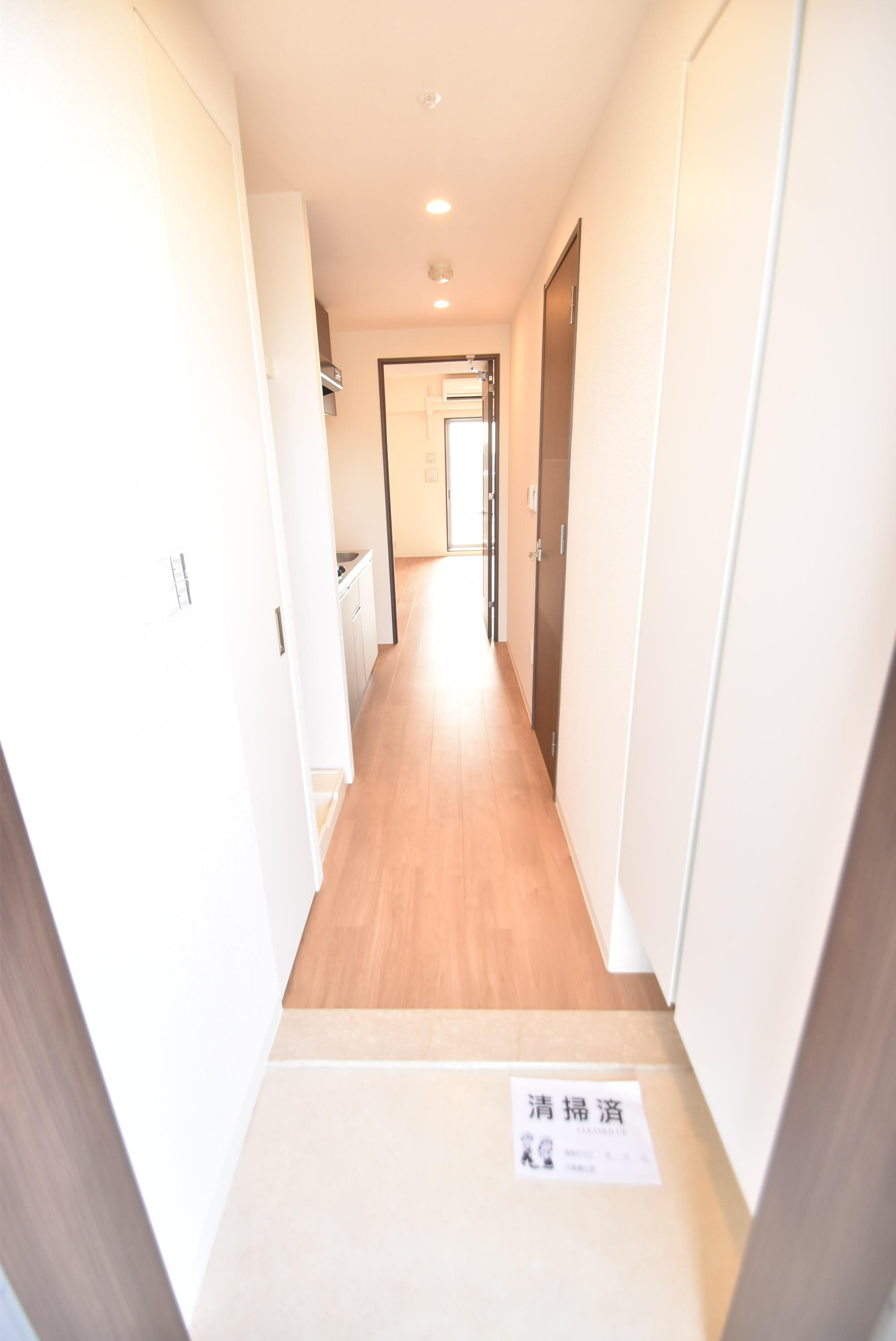 大阪市城東区関目３丁目の賃貸マンションの玄関