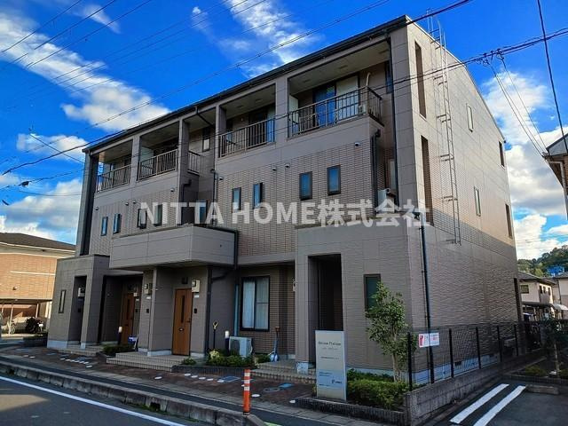 メゾンプラティークの外観|人気のメゾネットタイプ◇両面バルコニーも特徴です＊