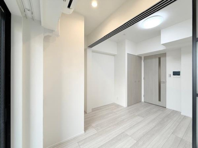 【居間・リビング】 | エレミ本蓮沼 | ゆったりとしたリビングです