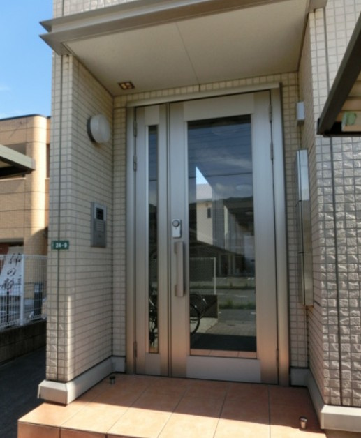 グレイスコートⅡのエントランス