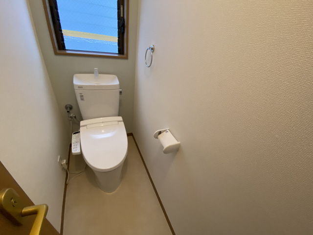 本山中町レンタルハウスのトイレ