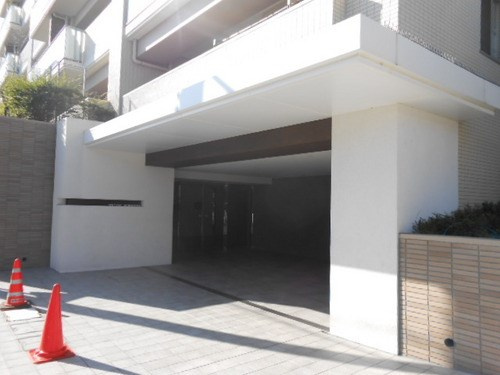 バンベール星ヶ丘のエントランス