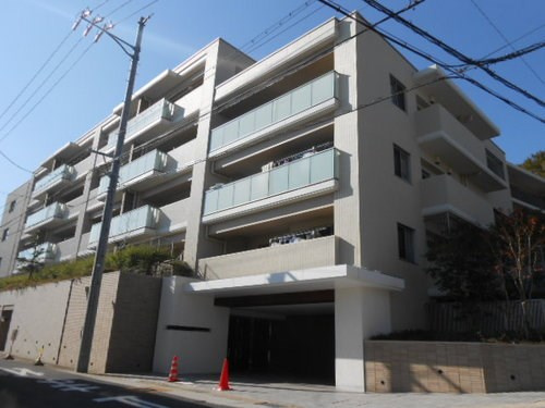 バンベール星ヶ丘の外観