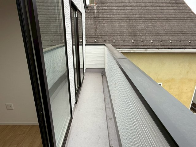 川越市山田1期 　新築一戸建て　2号棟のバルコニー|開放的で明るい空間を演出してくれるバルコニーです