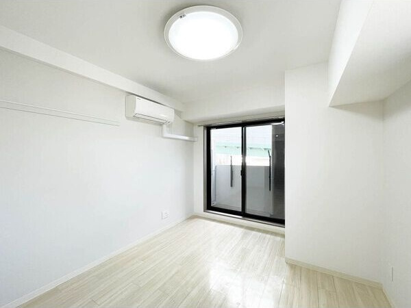 S-FORT熱田六番の洋室