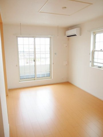 セロシア　雨池の居間・リビング