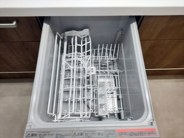 【キッチン】 | 川越フラワーホーム | 洗い物の手間が省ける食洗機付きです