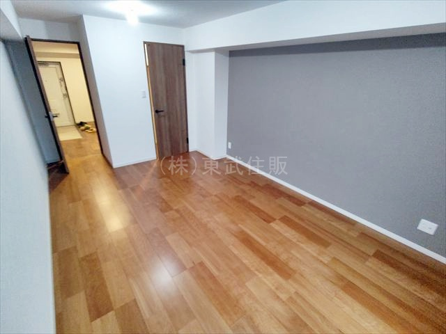 【洋室】 | 川越フラワーホーム | 南東側8.9帖洋室　寝室にいかがでしょうか