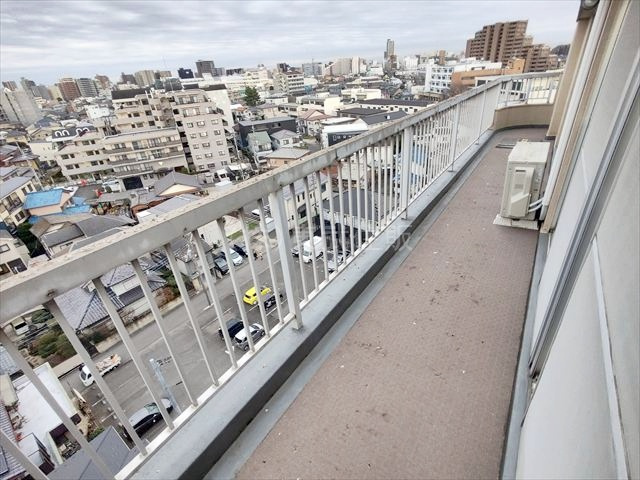 【バルコニー】 | 川越フラワーホーム | 風通しの良いバルコニーです