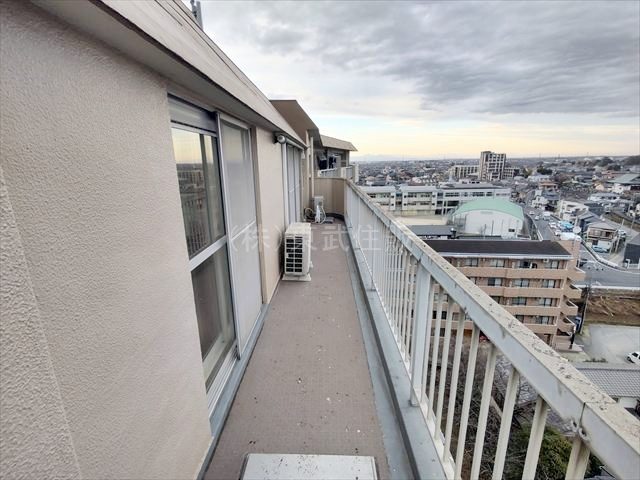 【バルコニー】 | 川越フラワーホーム | 開放的で明るい空間を演出してくれるバルコニーです