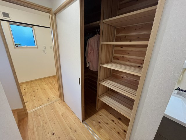 永碇町戸建の収納