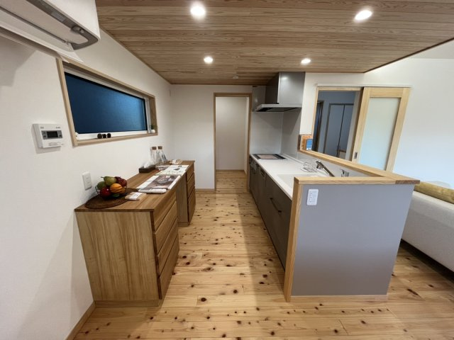 永碇町戸建のキッチン