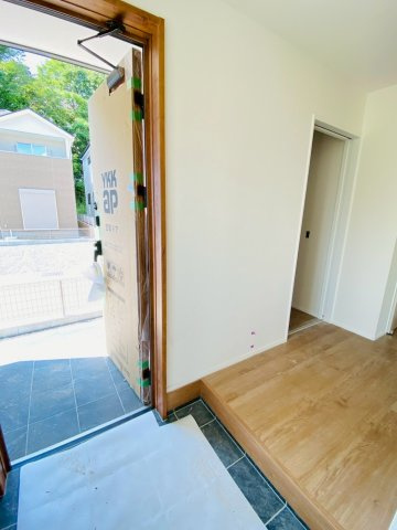 よかタウン／菊池郡大津町大字大津6・7・8期／6号棟の玄関