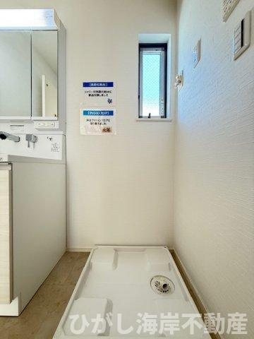 茅ヶ崎市室田1丁目　中古戸建のランドリースペース|新規リフォーム完了！　洗濯機置場