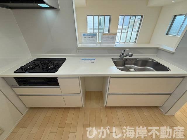 茅ヶ崎市室田1丁目　中古戸建のキッチン|新規リフォーム完了！　システムキッチン