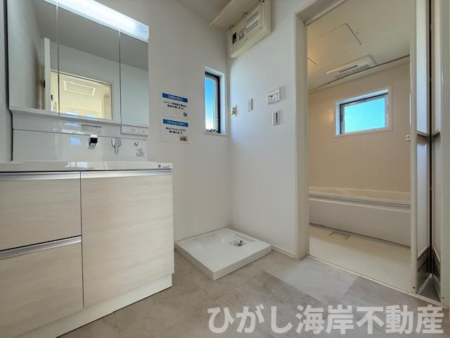 茅ヶ崎市室田1丁目　中古戸建の脱衣所|新規リフォーム完了！　脱衣スペース