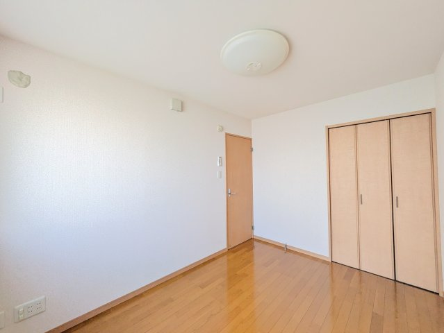 クインベルテラの洋室