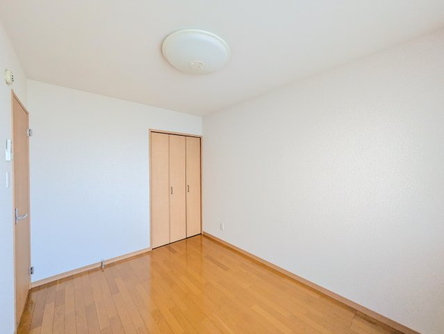 クインベルテラの洋室