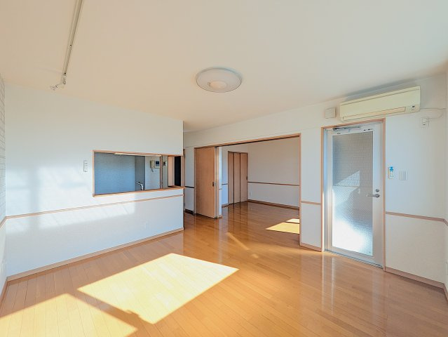 クインベルテラの居間・リビング