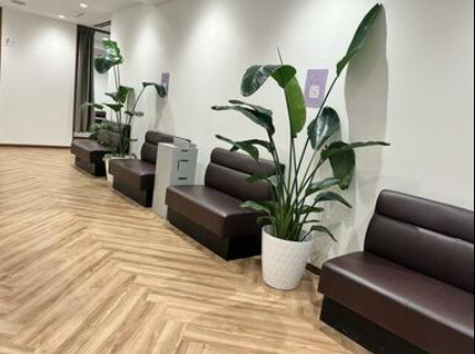 栄長谷川ビル　のロビー