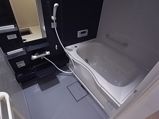 クレールわかばの浴室