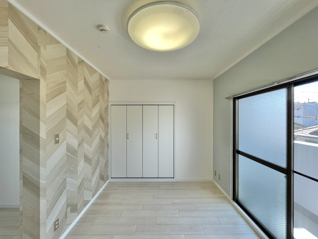 ロイヤルレジデンスの居間・リビング