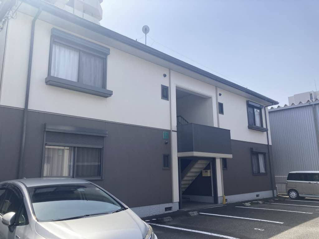 シャーメゾン北久保 B棟の外観