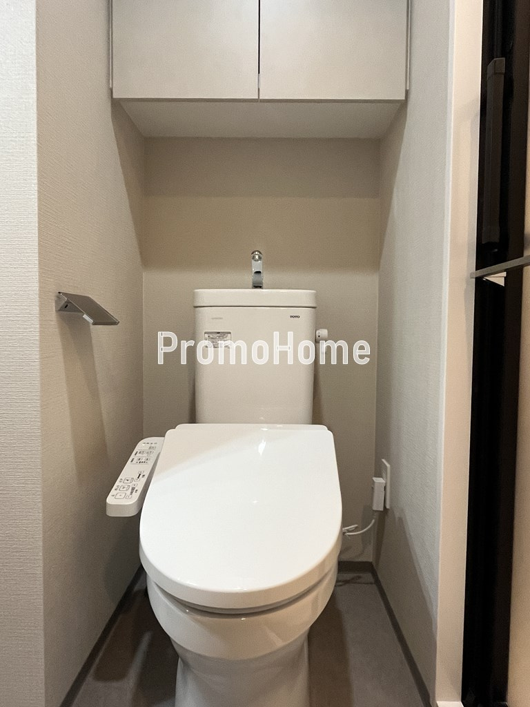 コンフォリア・リヴ八丁堀の外観