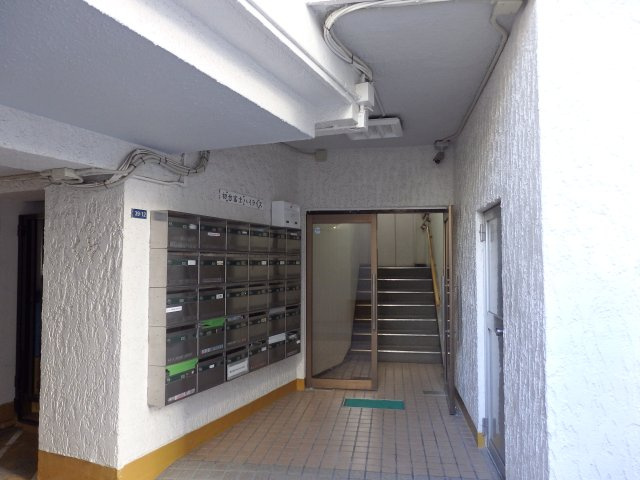 【エントランス】 | 初台富士ハイライズ