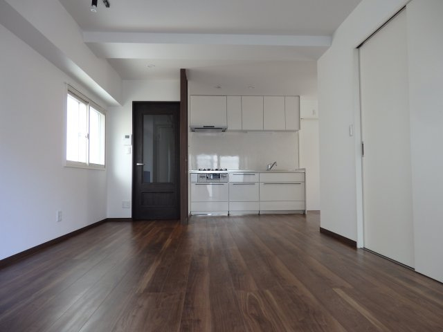 【居間・リビング】 | 初台富士ハイライズ