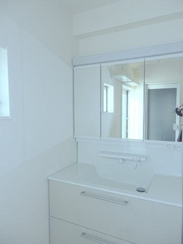 【独立洗面台】 | 初台富士ハイライズ