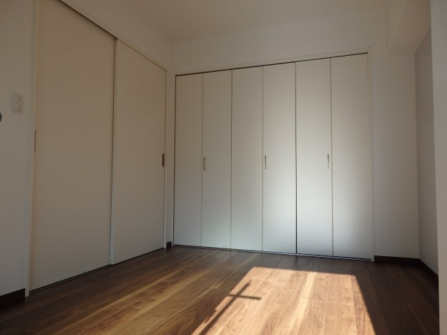 【洋室】 | 初台富士ハイライズ