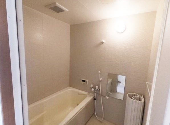 Ａｌｂｉｒｅｏの浴室