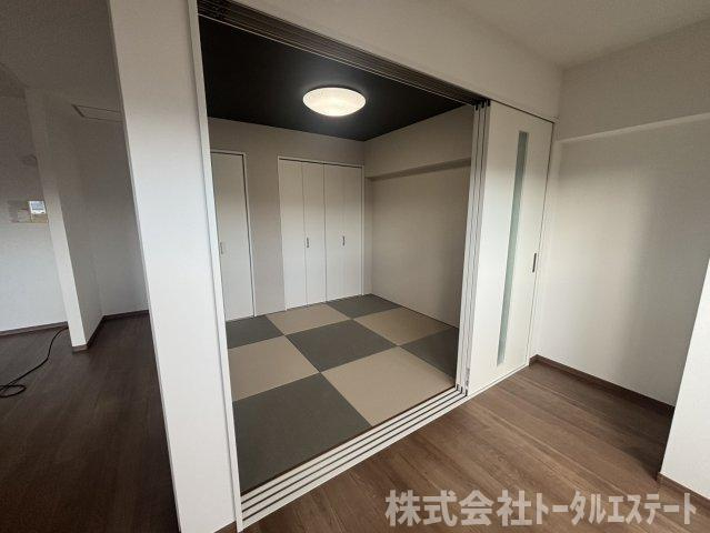 アーベインヒルズ向洋A棟の和室