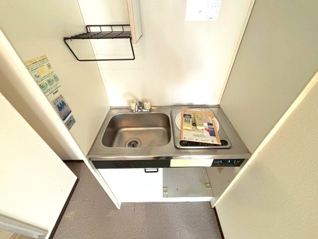 エステート松葉　喜志ビルのキッチン