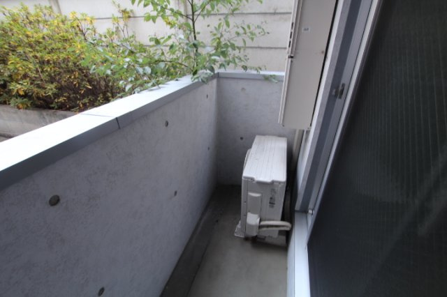 【バルコニー】