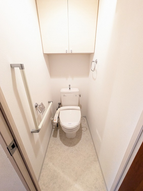 サンマンション山の手ヒルズ　513号室のトイレ|清潔感のあるトイレです