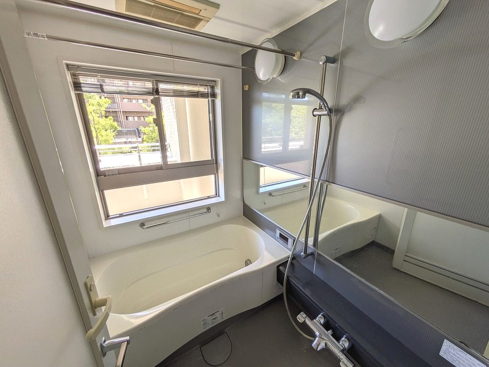 サンマンション山の手ヒルズの浴室|コンパクトで使いやすいお風呂です