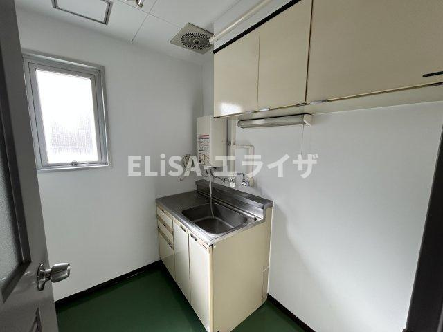 須田ビル　5Fのキッチン