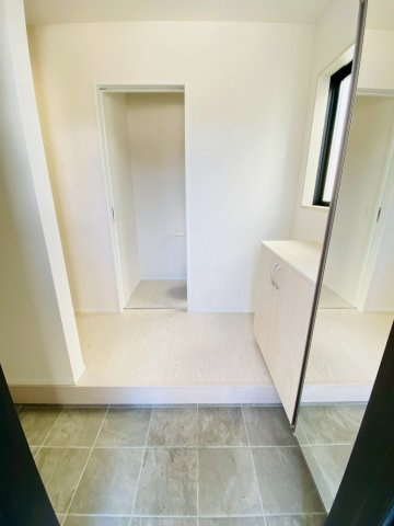 よかタウン／菊池郡大津町大字大津6・7・8期／3号棟の玄関